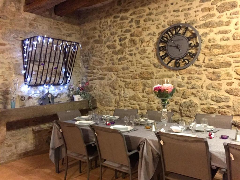 Clos De La Colombe Pouzols Bagian luar foto